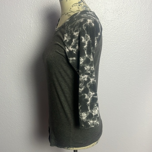 Dark Gray Tee - Picture 2 of 6